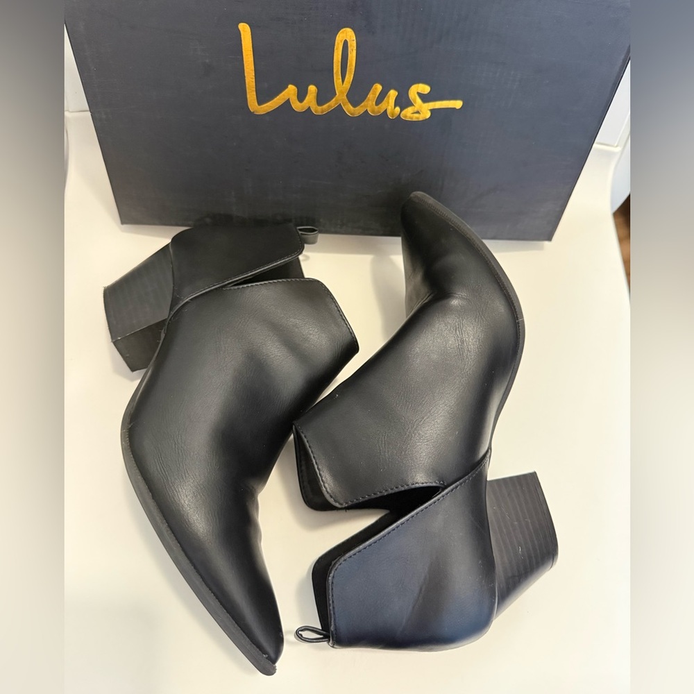 Lulu's Black Heeled Boots